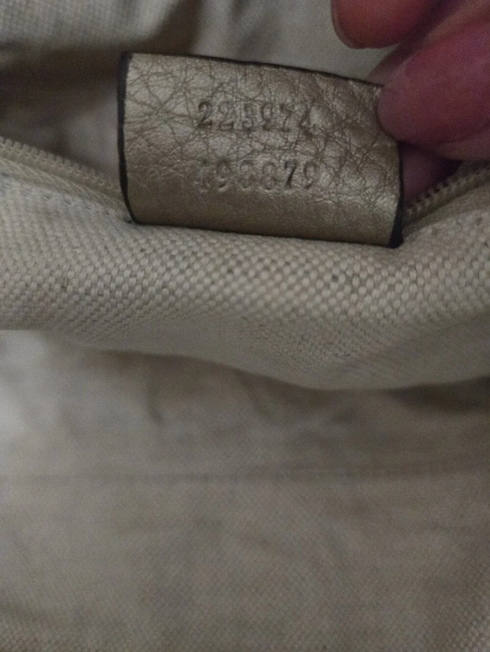 Gucci Authentic Large Sukey Tote In Taupe Pebbled Leather